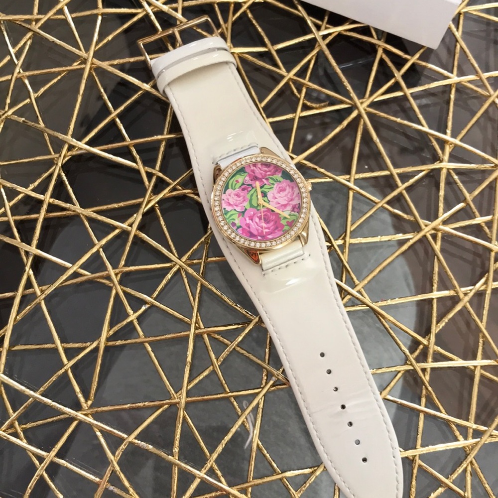 Guess Flower Bracelet Watch RARE - Picture 3 of 6